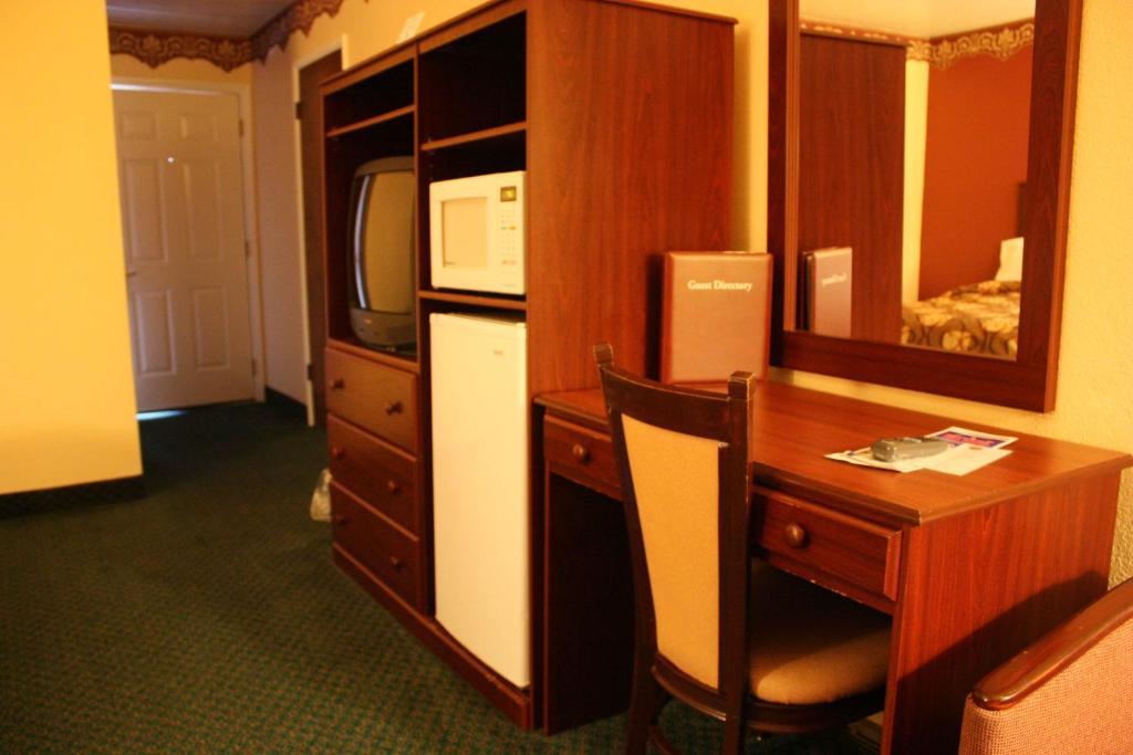 Relax Inn Chehalis Room photo